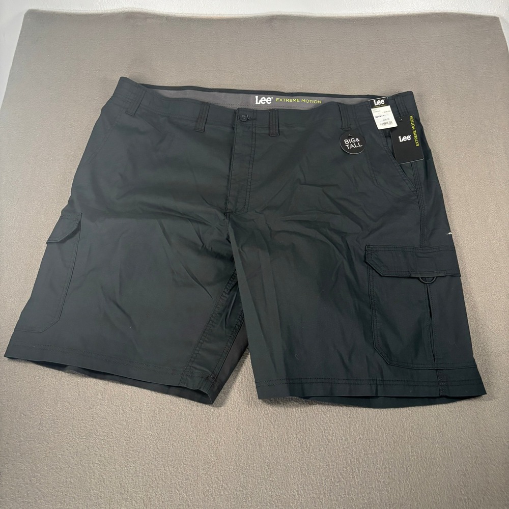 Lee Extreme Motion Cargo Shorts Mens Size 50 Black Performance 102287019